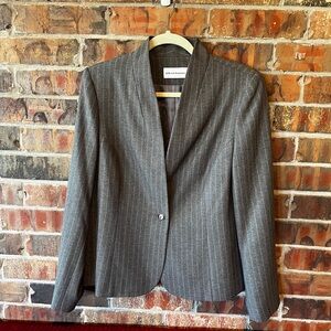 Alfred Dunner Women’s Gray Pinstriped Blazer Size:8